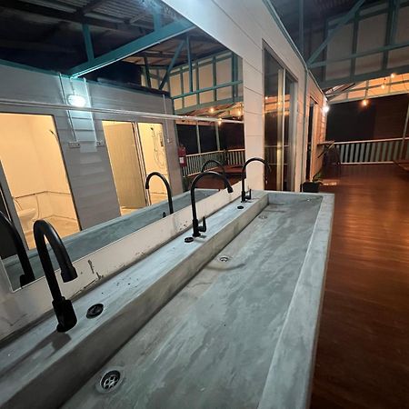 Dormitory Pondok Kampong Juara Екстер'єр фото